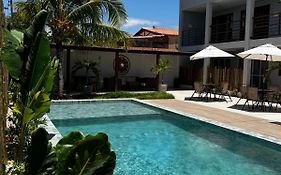 Pousada Maré do Francês